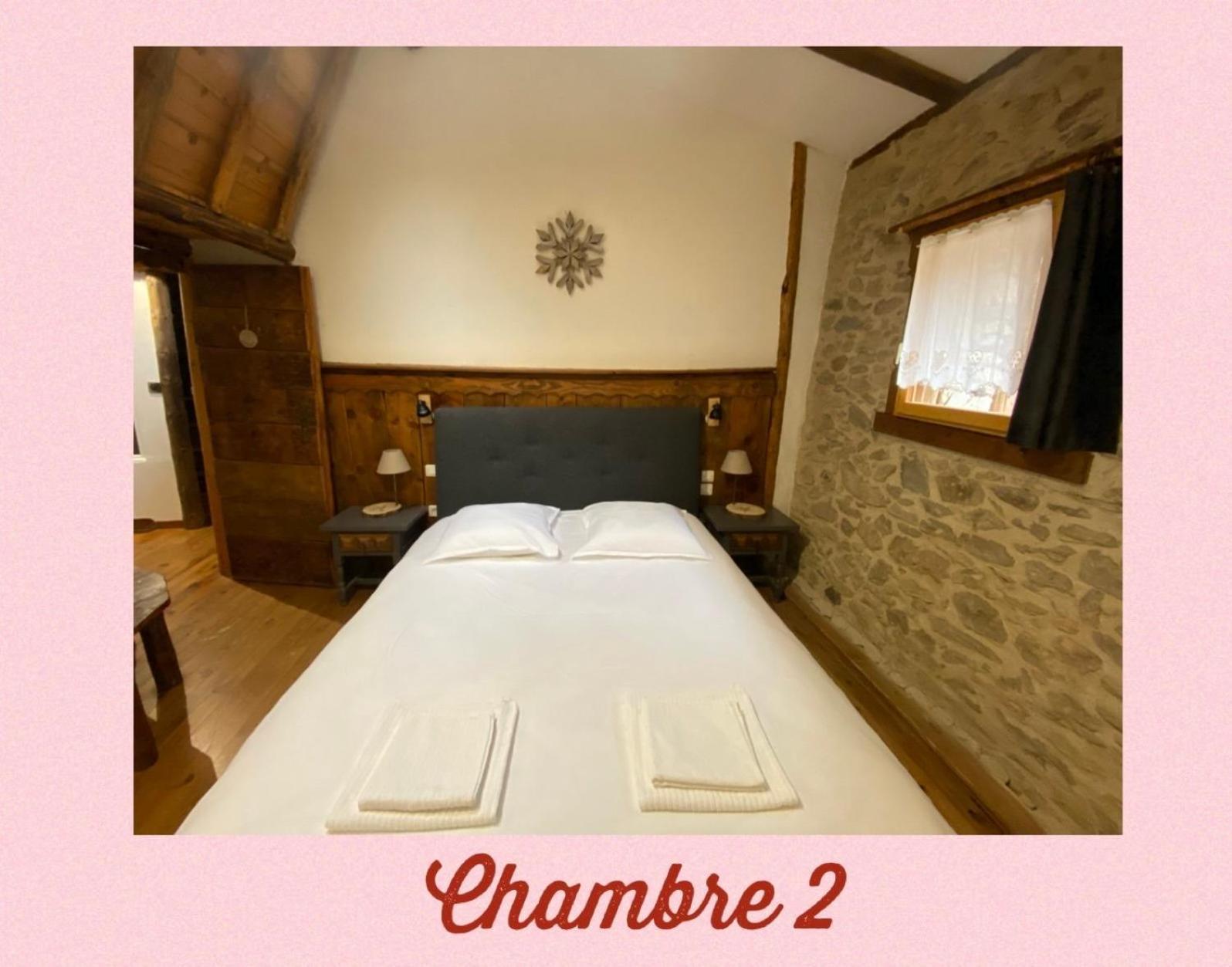 L'Eterlou Authentique Partie De Corps De Ferme 10Pers. Villa Targassonne Exterior photo
